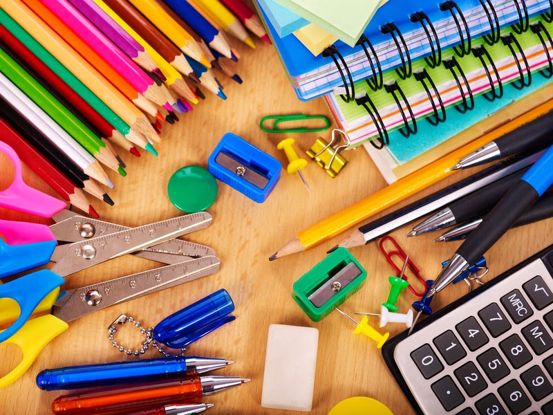 MATERIAL ESCOLAR