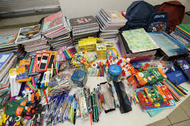 MATERIAL ESCOLAR